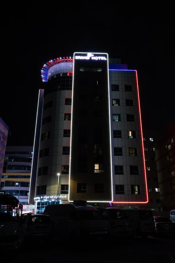 Mra Grand Hotel دبي المظهر الخارجي الصورة